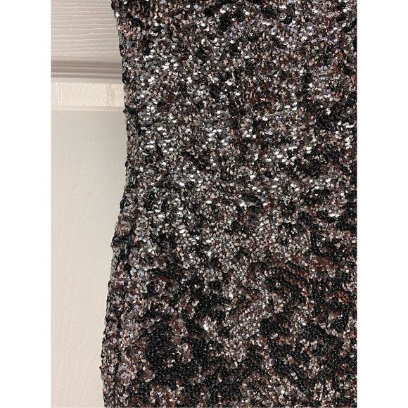 Alice + Olivia Gunmetal Sequin Keyhole Back Mini Part Dress sz 8 EUC - Picture 5 of 9